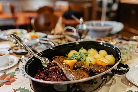 Gänsebraten im Bunten Haus Seiffen