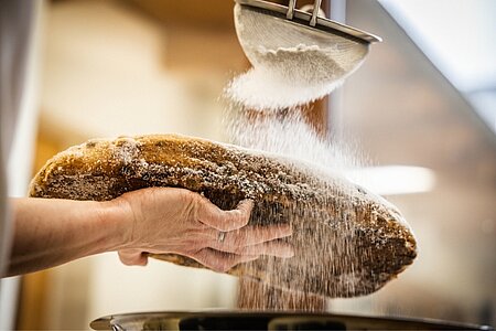Zubereitung von Weihnachtsstollen