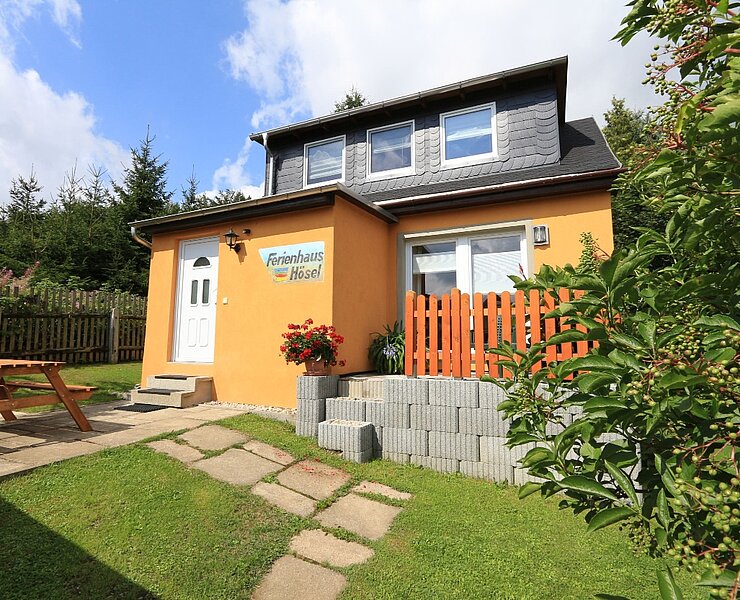 Ferienhaus Hösel ()