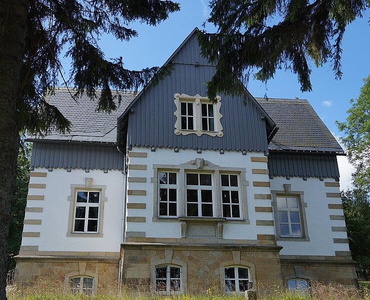 Die Villa ()