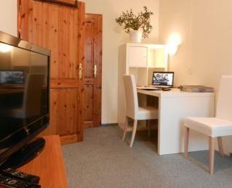 Doppelzimmer ()
