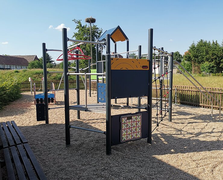 Spielplatz "Am Storchennest" Penna (Bastian Rakow)