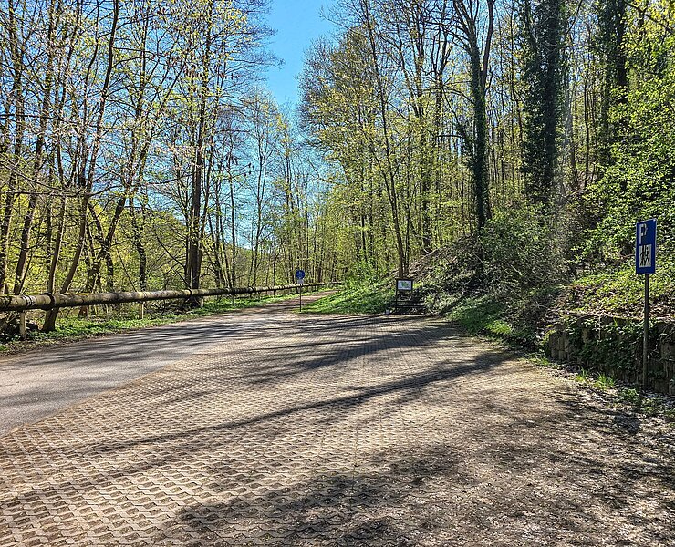 Wanderparkplatz Flinschstraße/Karl-Zeisig-Weg (Bastian Rakow)