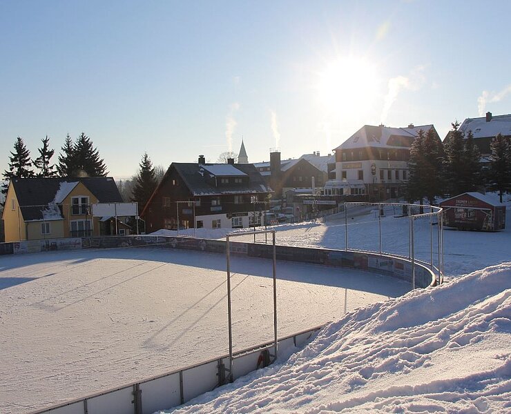 Eis- & Sportarena Oberwiesenthal (©Fichtelberg Schwebebahn Kurort Oberwiesenthal) (FSB Othal GmbH)