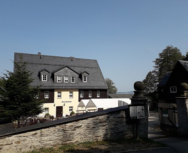 Waldschulheim Conradswiese (Karin Beer)