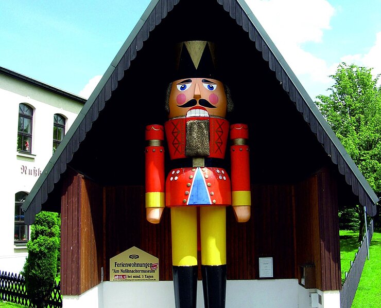 Nussknackermuseum Neuhausen (Erstes Nußknackermuseum Neuhausen)