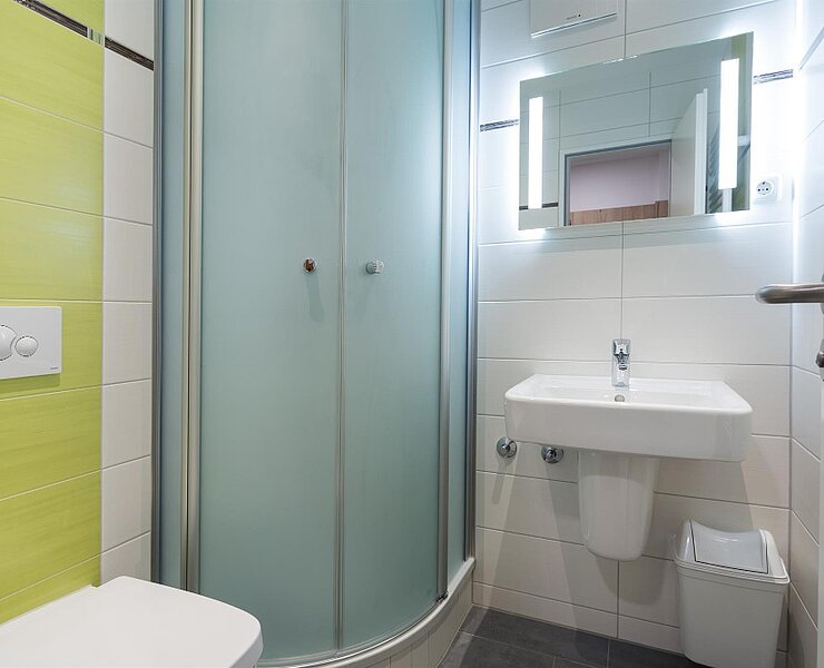 Badezimmer (Beispiel) ()