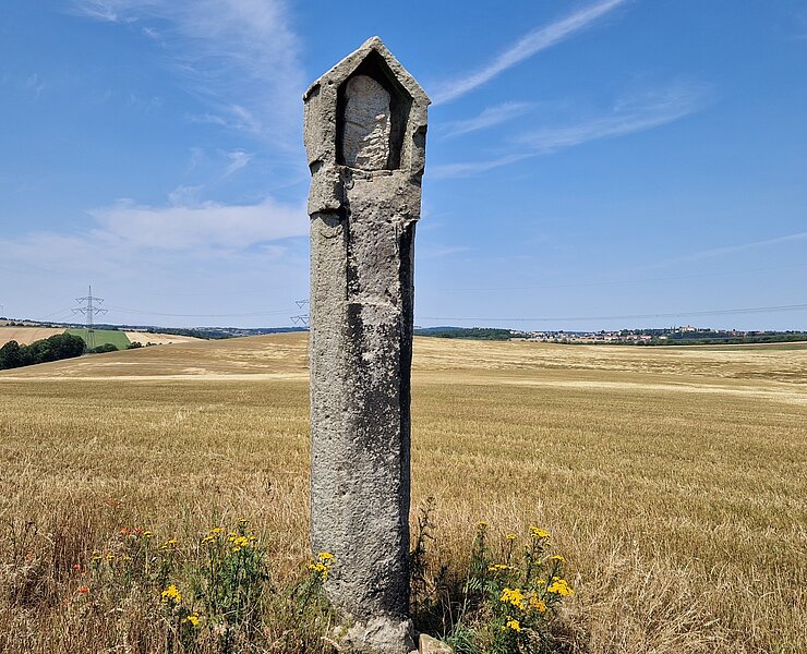Betsäule an der Seifersdorfer Straße (J. Raabe)