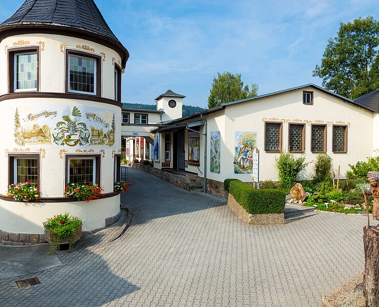 Lautergold Paul Schubert GmbH Außengelände (BUR Werbeagentur GmbH – Dirk Rückschloss)