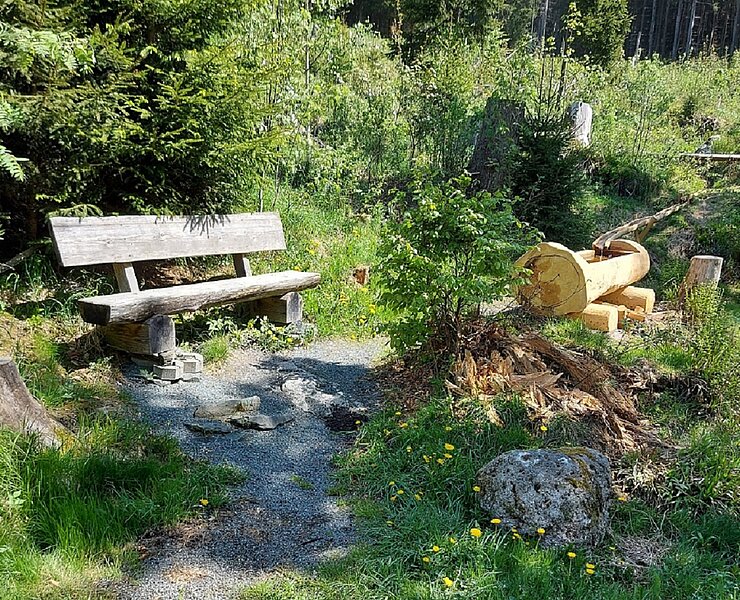 Erfrischung am Markersbachweg (B. Knöbel)