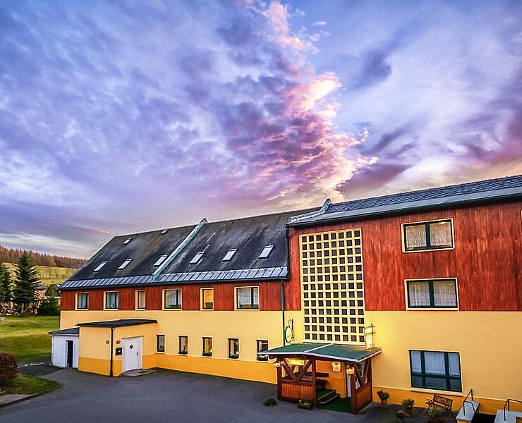 Das Ferienhotel Goldhübel (Andy Morgenstern)