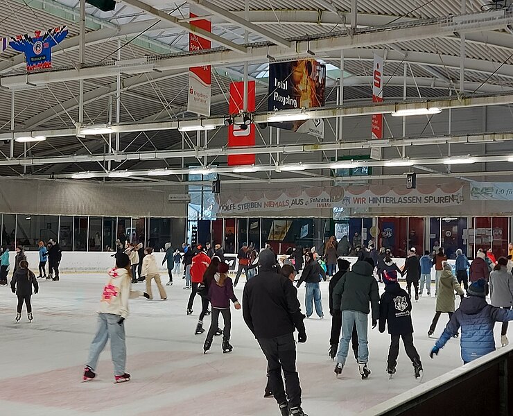 Freilauf Eisstadion Schönheide ()