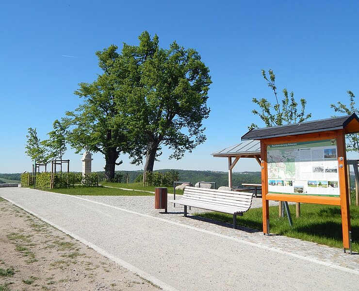 Aussichtspunkt Galgenberg (Tourismus-Information Stadt Rabenau)