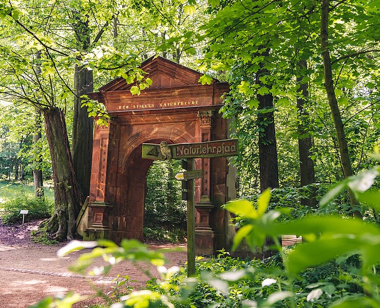 Grünfelder Park Waldenburg - Renaissanceportal ()