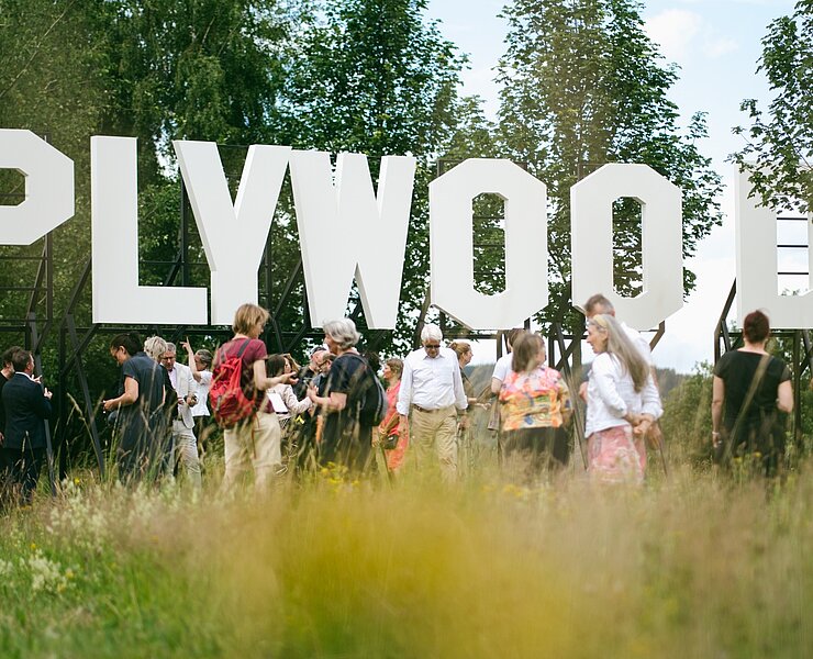 © Jay Gard, Plywood, 2024; Courtesy: Jay Gard: Foto (Johannes Richter)