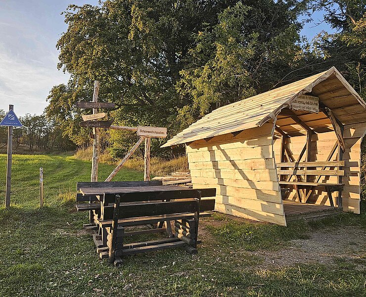 Schutzhütte Fuchshübel - 14 Achttausender im Osterzgebirge (Theresia Grasse)