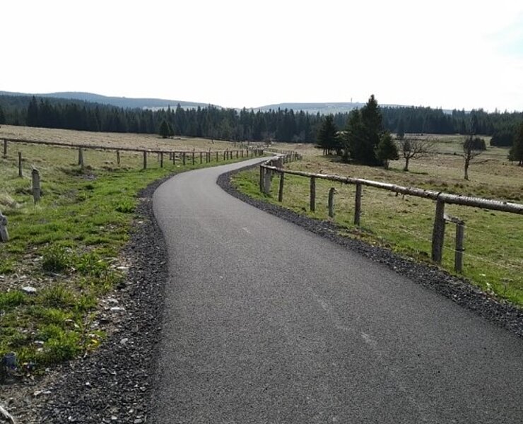 Radweg ()