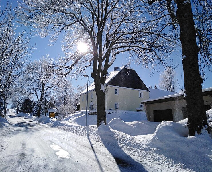 IMG-20210215-WA0000 ()