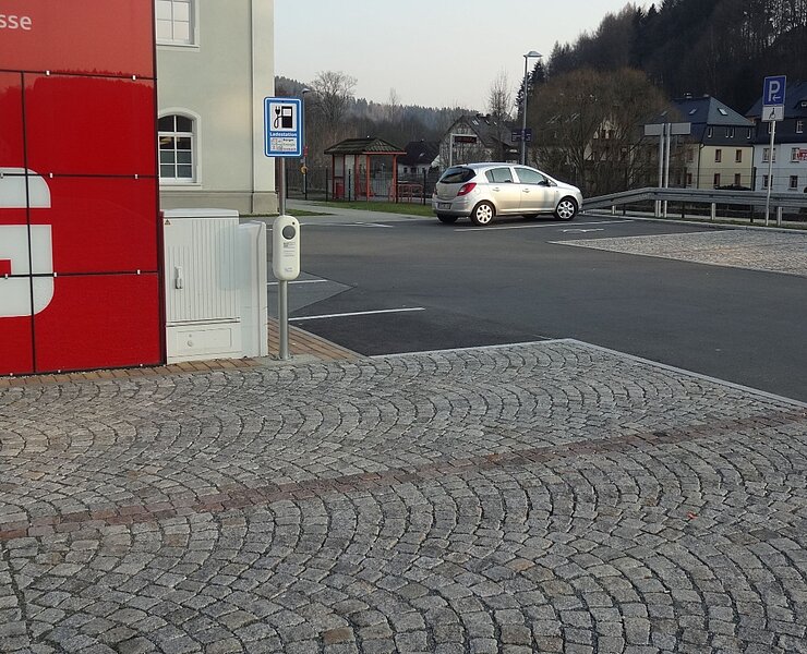Stellplatz Ladestation Scharfenstein ()