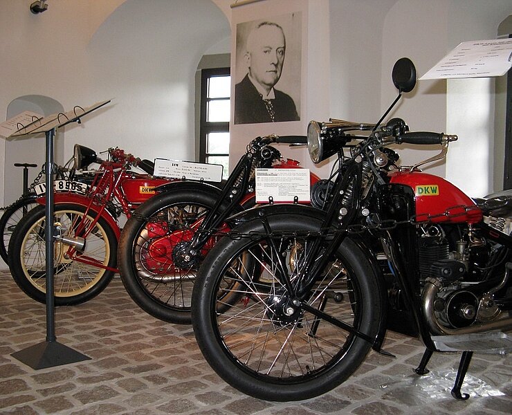 Motorradausstellung (Stadt Zschopau Schloss Wildeck)