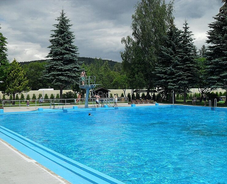 Freibad Olbernhau - Sprungturm ()