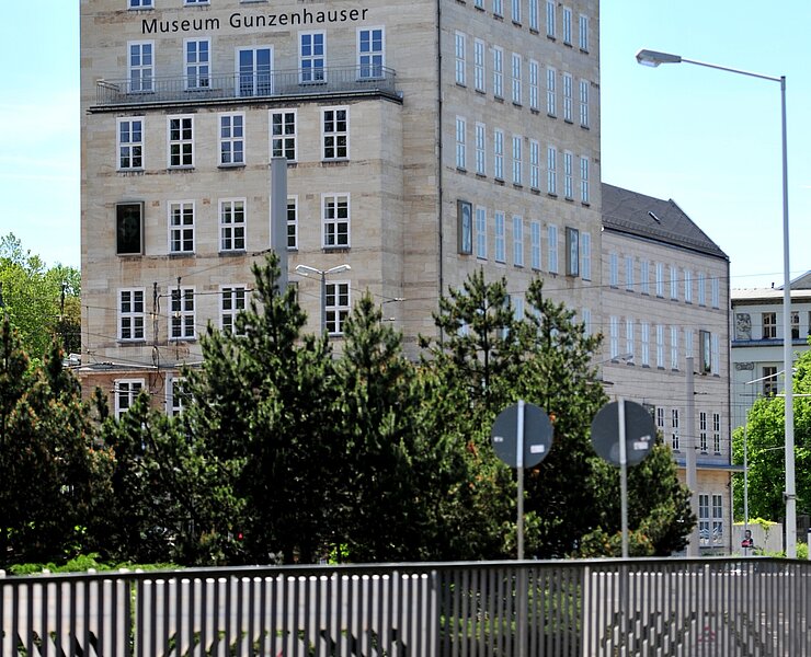 Außenansicht des Museum Gunzenhauser ()