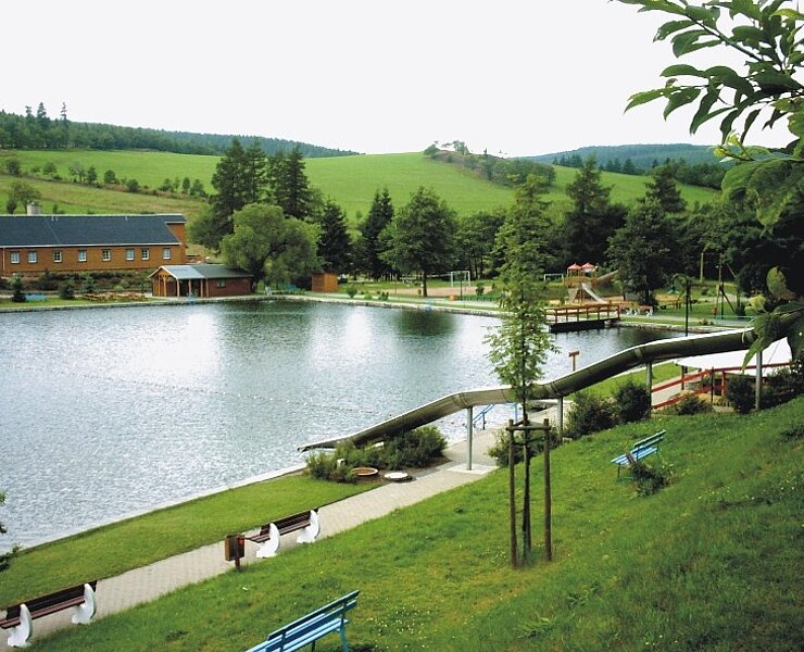 Naturbad Hüttenteich ()
