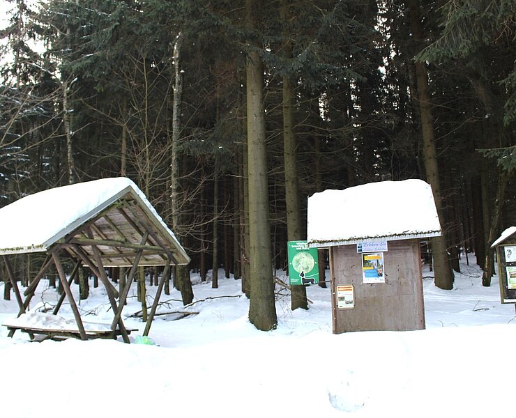 Rastplatz am Waldparkplatz Crottendorfer Straße ()