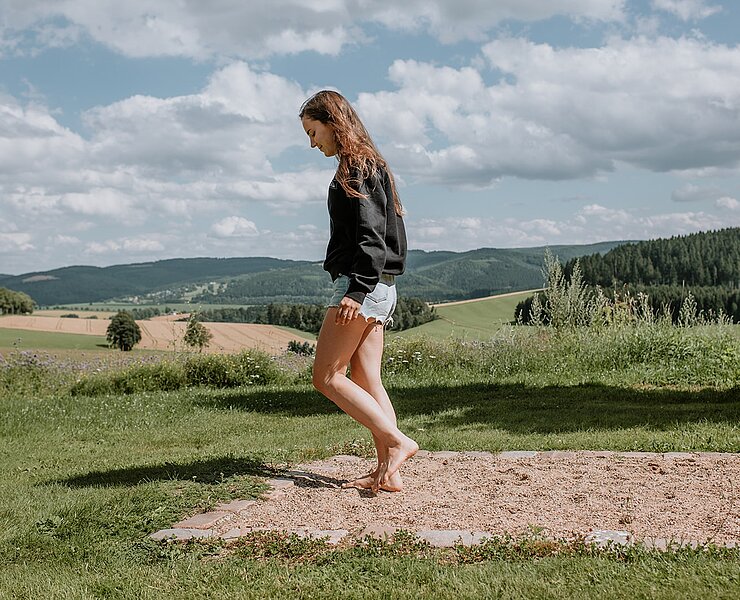Waldhotel Kreuztanne Barfußpfad (Hilde Lenaerts)