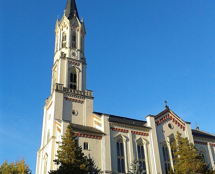 Stadtkirche Eibenstock von Süden gesehen (Tourist-Service-Center Eibenstock)
