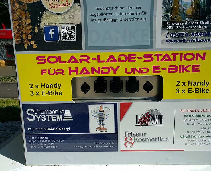 E-Bike- und Handyladestation am Raddrehkreuz Blauenthal (Henry Pansch)