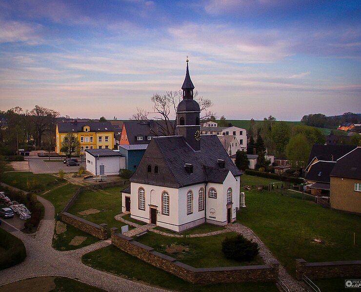 Kirche Brünlos ()