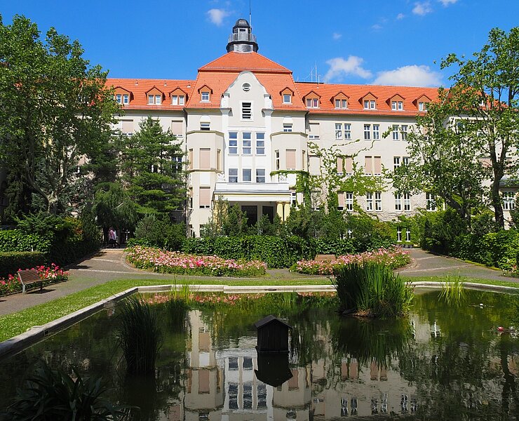 Altbau- Rudolf Virchow Klinikum ()
