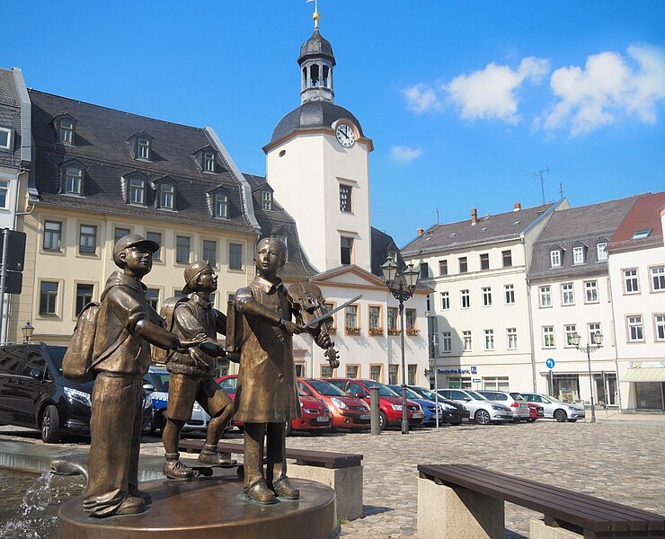 Glauchauer Markt mit Marktbrunnen ()