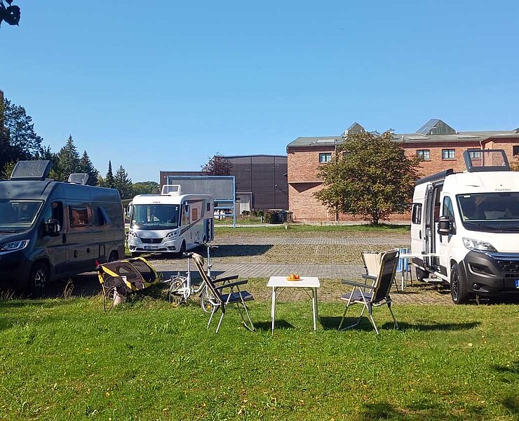 4 Star Campervans - WOMO-Stellplatz in Chemnitz ()