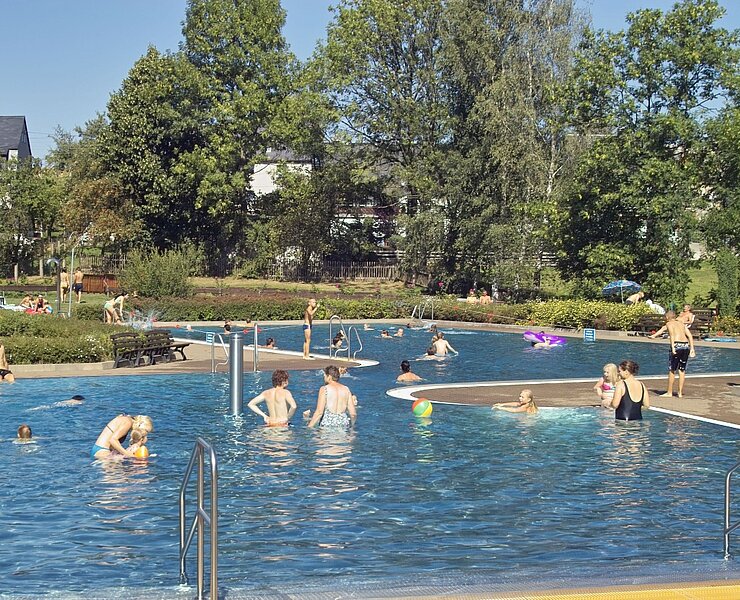 Freibad Brünlos ()