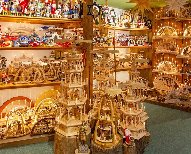 Fachgeschäft für erzgebirgische Volkskunst Auerbacher Erzgebirgs Haus - Geschenkboutique Waibel in Auerbach (Rene Steckert)