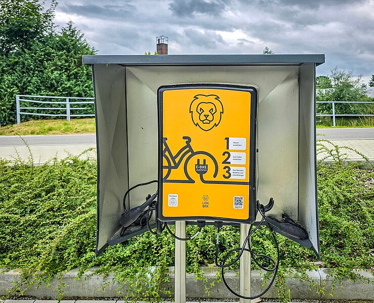 E-Bike-Ladestation Turnhalle Wiederau (Bastian Rakow)
