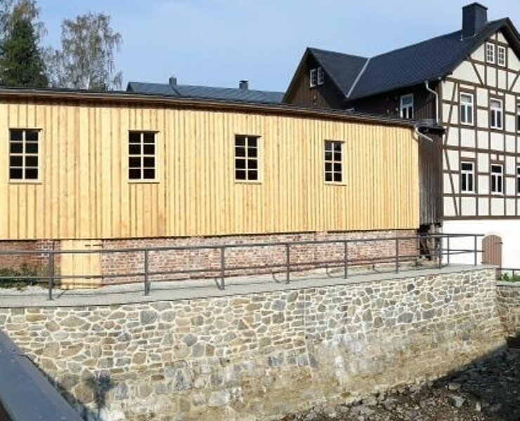 Brettmühle Mulda - Gebäudeansicht Muldenseite (Julia Klüber)
