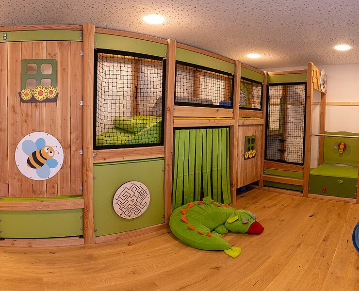 Indoorspielplatz Erzalm (Nico Schimmelpfennig)
