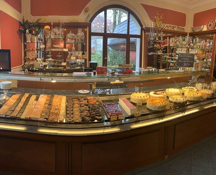 Ladenverkauf Konditorei Cafe Friedrich ()