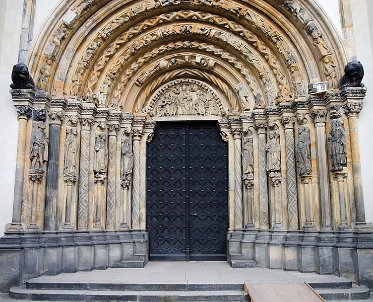 Freiberger Dom Goldenes Tor ()