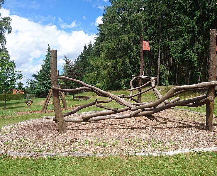 Spielplatz am Bauverein Schmiedeberg ()