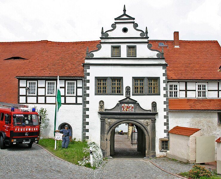 Verwaltungssitz Lauenstein - Torhaus und Torhalle zum Wirtschaftshof (Das Team des Welterbevereins)