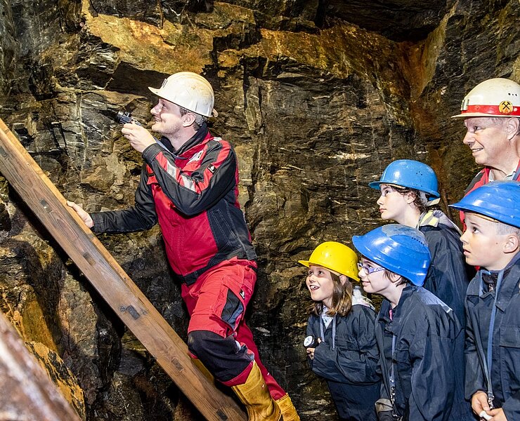 Führung im Besucherbergwerk Zinngrube Ehrenfriedersdorf (1) (Désirée Scheffel)