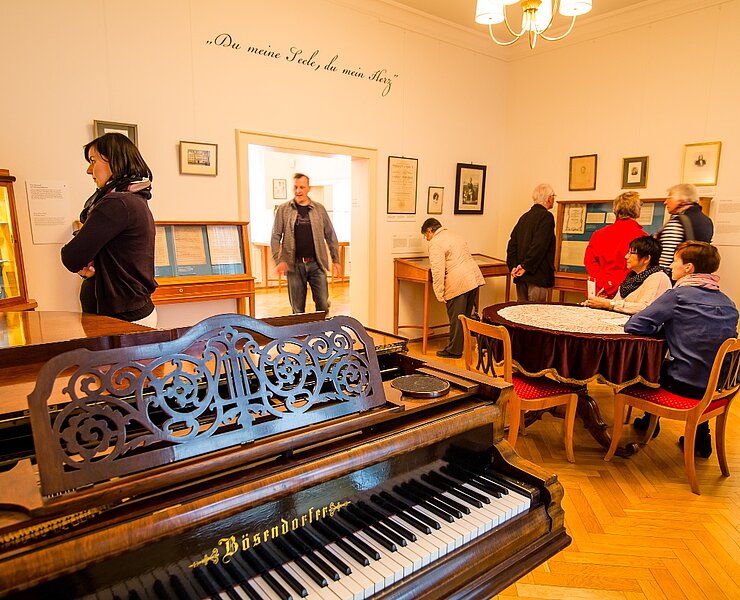 Dauerausstellung Robert-Schumann-Haus ()