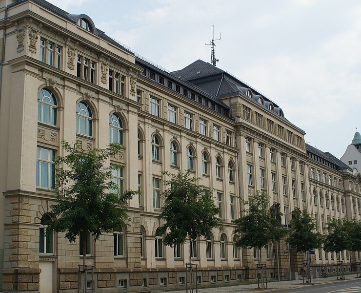 Verwaltungsgebäude der sächsischen Maschinenfabrik ()