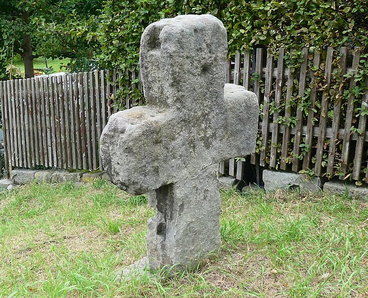 Steinkreuz in Reinholdshain (J. Raabe)