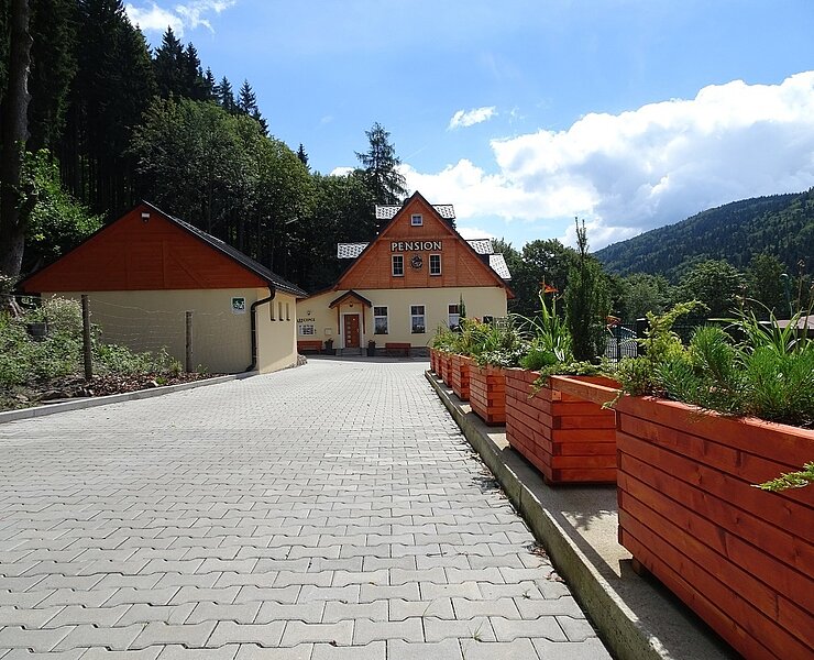 Pension Pstruzi Merklin Stoneman Miriquidi (Pension Pstruzi)