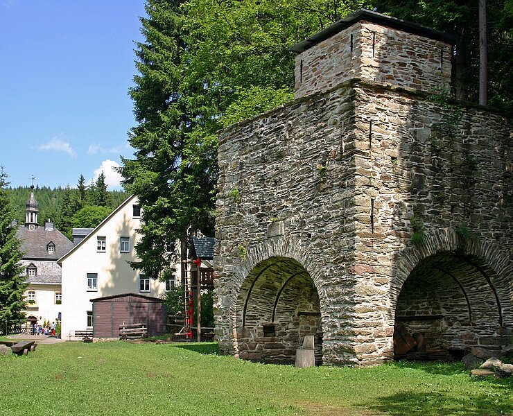Eisenhütte Schmalzgrube Jöhstadt "Hochofen und Herrenhaus Eisenhütte" (J. Kugler)